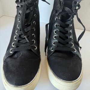 Wishbone Collection Sneakers